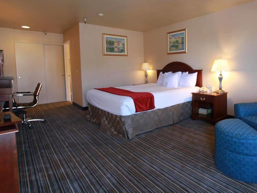 Best Western Surf City Χάντινγκτον Μπιτς Εξωτερικό φωτογραφία